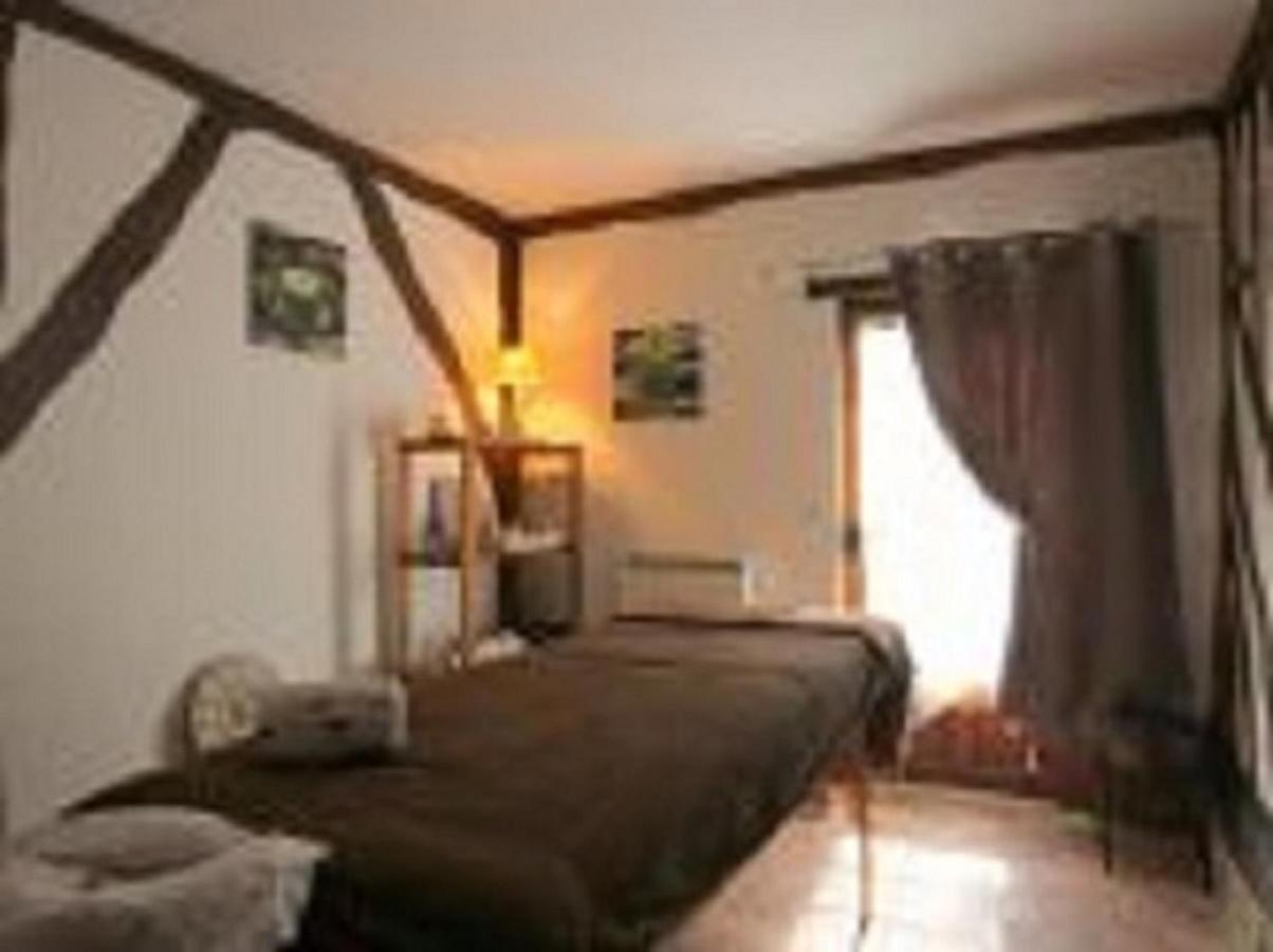 Gite Le Moulin Des 4 Vaux Saint-Etienne-la-Thillaye Экстерьер фото